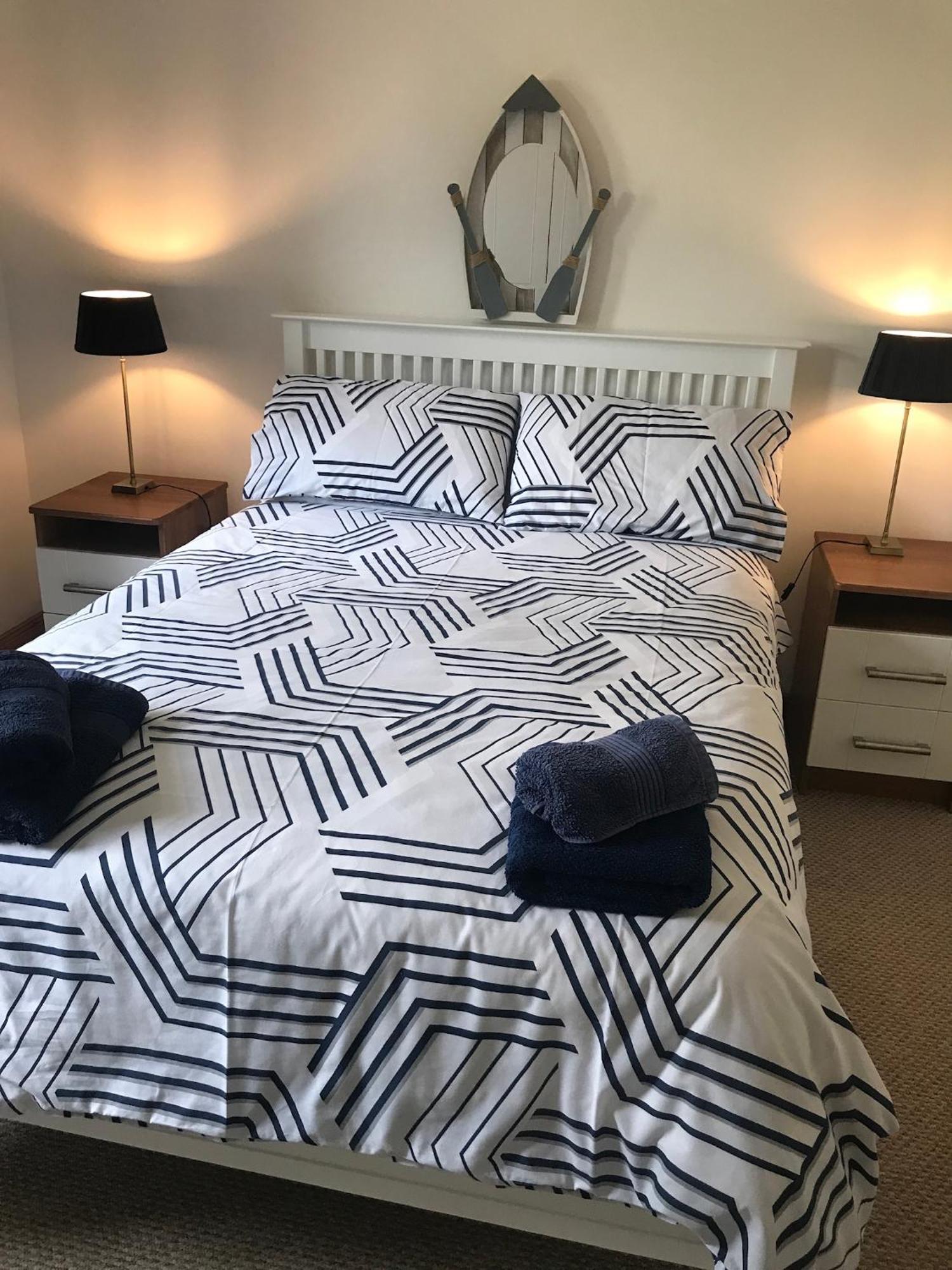 Kesh Lakeside Cottage Екстериор снимка