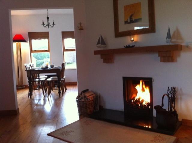 Kesh Lakeside Cottage Екстериор снимка