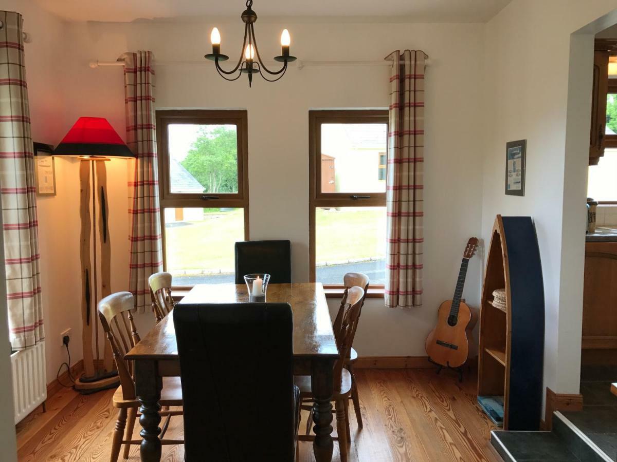 Kesh Lakeside Cottage Екстериор снимка